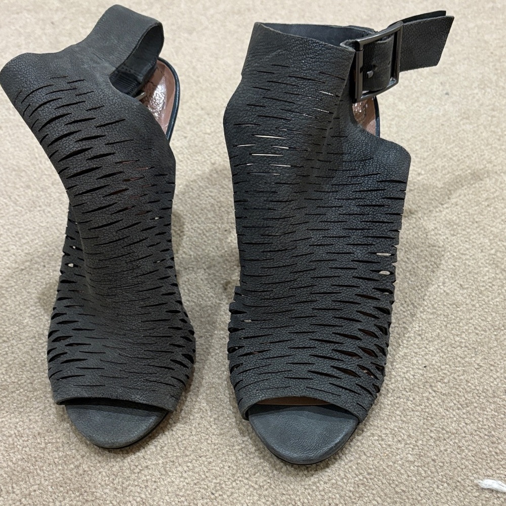 Vince Camuto Grey Cutout Ankle Sandals
